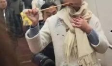 偷拍吃瓜金仔,揭秘吃瓜金仔背后的真相