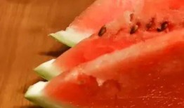 吃瓜容易出血,揭秘瓜果食用注意事项
