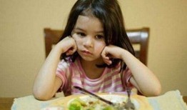 吃瓜盟主潮妈,揭秘网络红人背后的育儿经