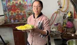 乡村阿董吃瓜,乡村阿董的夏日吃瓜日记