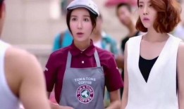 街上吵架路人吃瓜