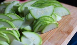 吃瓜容易出血,揭秘瓜果食用注意事项