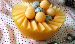 减肥吃蜜瓜,甜蜜解渴，健康瘦身新选择