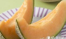 减肥吃蜜瓜,甜蜜解渴，健康瘦身新选择