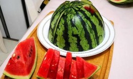 吃瓜的瓜甜不甜下一句,探究瓜甜不甜背后的秘密