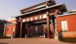 长沙明德中学吃瓜,校园“吃瓜”事件背后的校园生活点滴