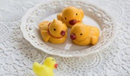 小黄鸭吃瓜直播,揭秘娱乐圈幕后故事