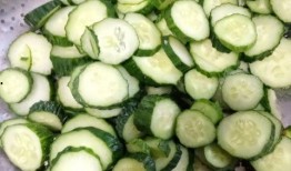 西红柿皇瓜煮着吃,家常美味新体验