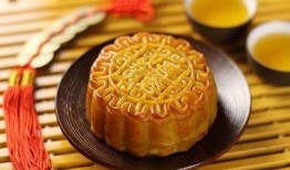 刘大瓜吃月饼,甜蜜滋味传递团圆情谊