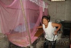 济宁11岁女孩吃瓜