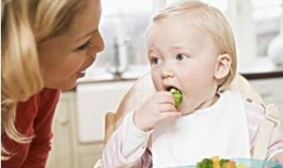 宝宝吃瓜文案图片