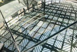 陕科大天桥吃瓜,一场别开生面的“吃瓜”盛事