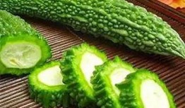怀孕初期可以吃凉瓜,凉瓜助力健康饮食新选择
