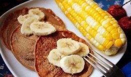 可乐鸡翅吃瓜,甜蜜与辣的完美邂逅，吃瓜群众的味蕾盛宴