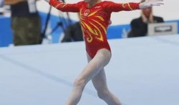 体操冠军张洪涛吃瓜,揭秘娱乐圈幕后故事