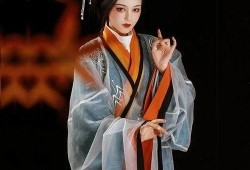 金钗记汉服吃瓜少女,吃瓜少女的时尚盛宴