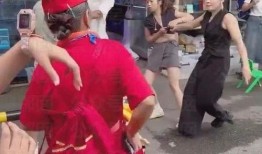 吃瓜群众打小三,揭秘小三背后的真相与反思